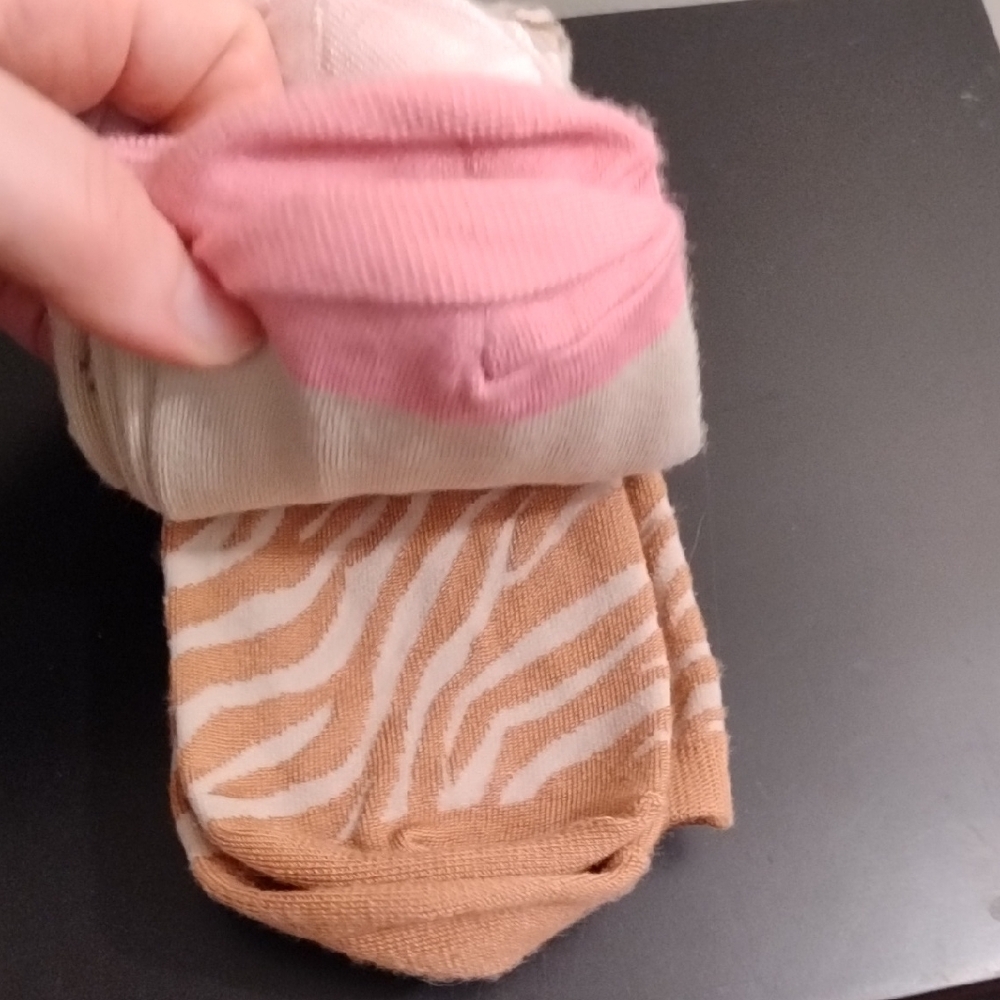 Bundle Of Socks - Picture 6 of 9